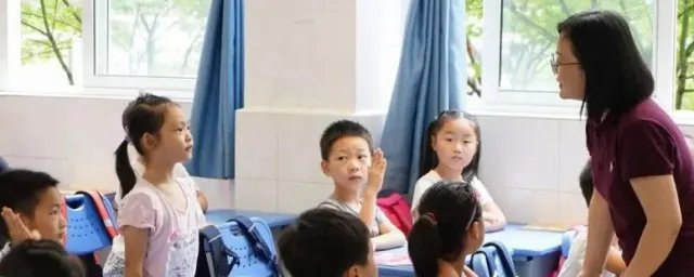 哪位女性为爱怒沉百宝箱