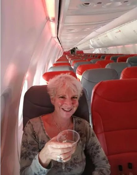 女子坐飞机为何成了唯一的乘客？