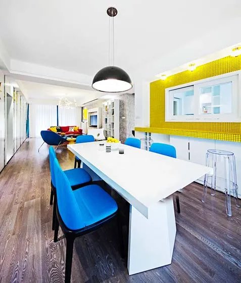 前卫波普风,玩转大胆彩色!