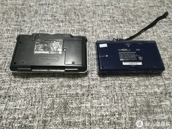 电玩任天堂游戏机