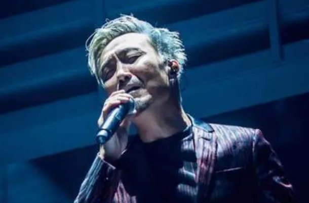 郑中基十大经典歌曲排行榜：《无赖》上榜，第七满满回忆