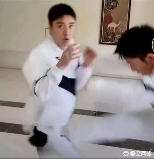 李小璐和贾乃亮有复合的可能吗？