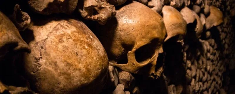 做梦梦见好多死人尸体是什么意思 做梦梦见好多死人尸体预兆什么