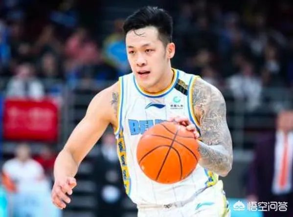 周仪翔第三阶段首场比赛被弃用,他会在本赛季结束之后离队吗?