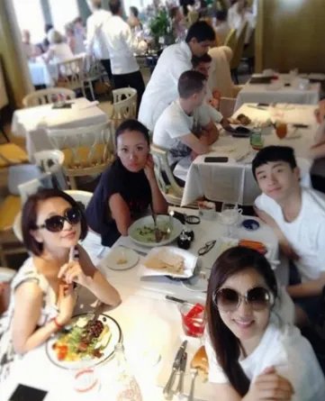 伊能静发张照片为什么又秒删了？