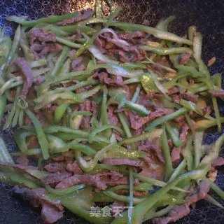 青椒炒牛肉