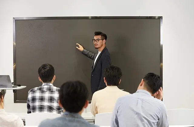 参加职业培训班有什么好处 什么人有必要参加职业培训班