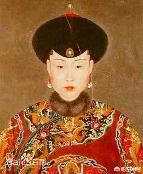 还珠格格里的老佛爷真的是甄嬛吗?