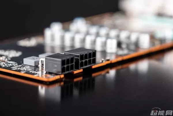 HIS RX 5700 XT军团超频版显卡评测:风格前卫重磅回归