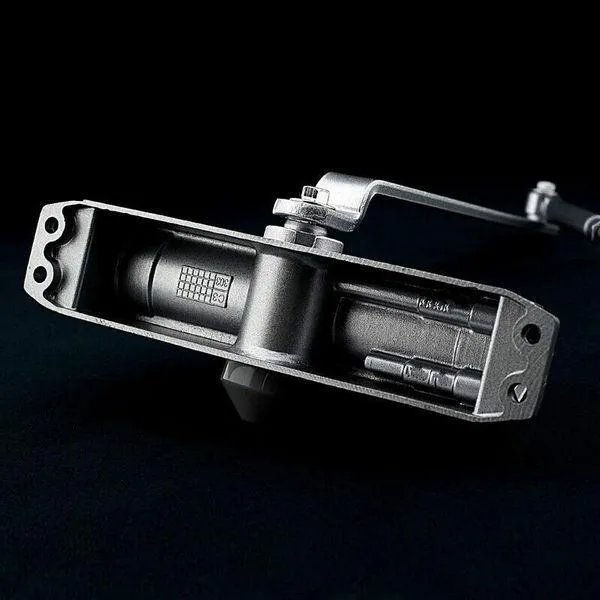 关门缓冲器如何调节