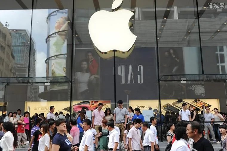 新iPhone价格曝光 史上最大最贵苹果手机诞生