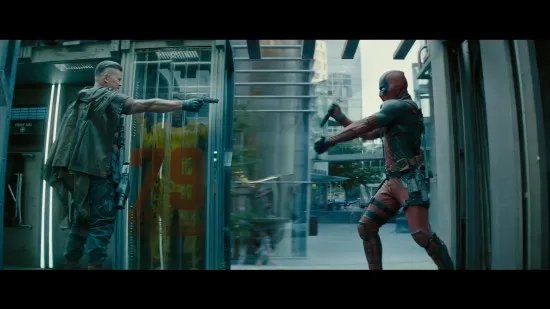 《死侍2》官中终极预告公布 被打还不忘吐槽DC