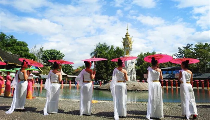 傣族的风俗和节日 傣族的风俗和节日有哪些