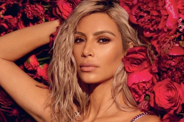 卡戴珊首谈与侃爷离婚，他们究竟是因何离婚的？