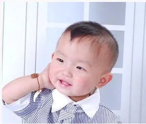 宝宝发型图片：打造可爱萌萌哒的宝宝发型图片