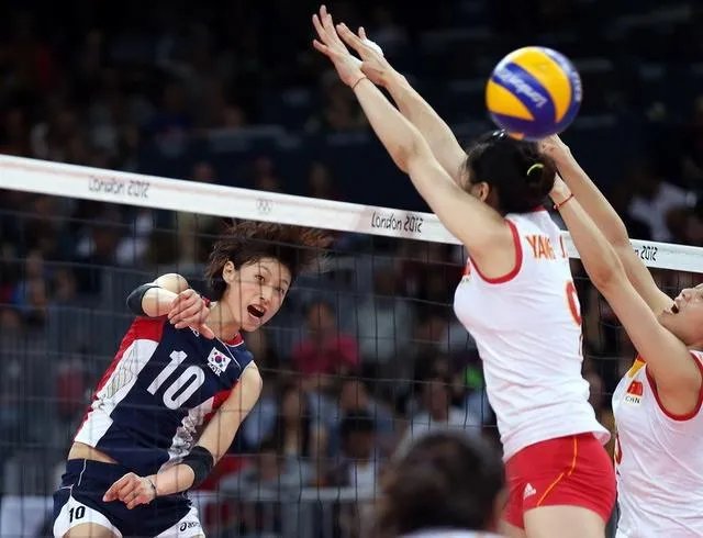 中国女排完胜韩国女排,单局打出25-4,世界顶级比赛中还有比这更悬殊的较量吗?