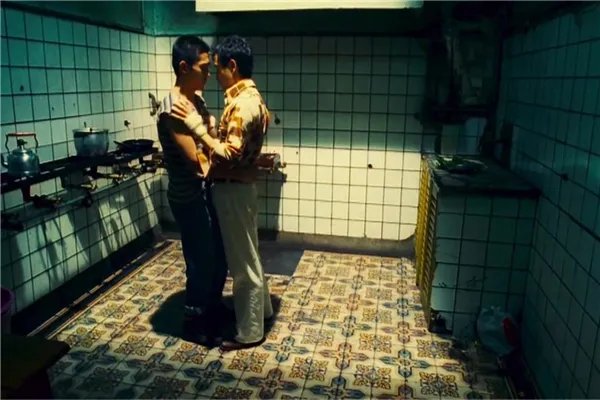 香港最经典的十大爱情片 甜蜜蜜很经典半生缘是改编