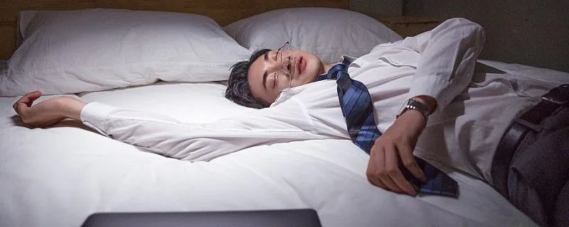 梦见自己拉屎是什么意思 梦见自己拉屎代表了什么