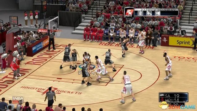 NBA2k10怎么空接 NBA2k10空接技巧解析
