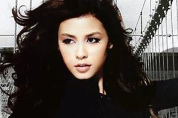 《裂心》是一部比较虐的泰剧,里面的剧情狗血吗?