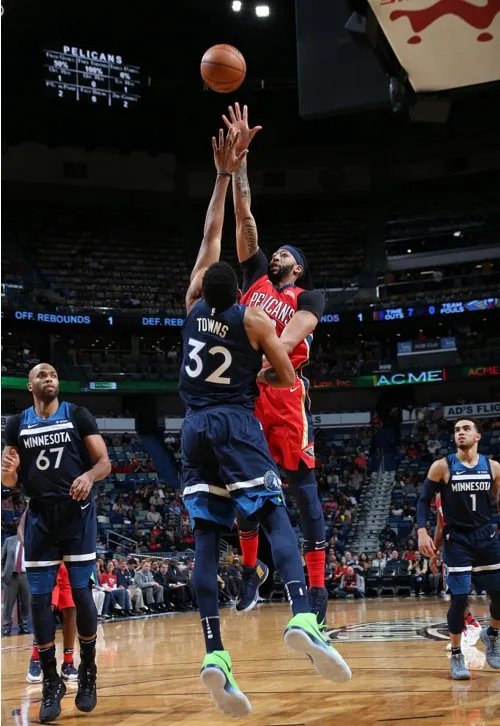 浓眉哥生涯第一次被驱逐吗？