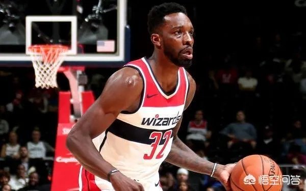 10月9日奇才110比98击败尼克斯，杰夫·格林首秀16+5+3，怎么评价？