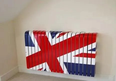 女生暖气管烫刘海怎么回事 暖气管还有哪些你不知道的操作