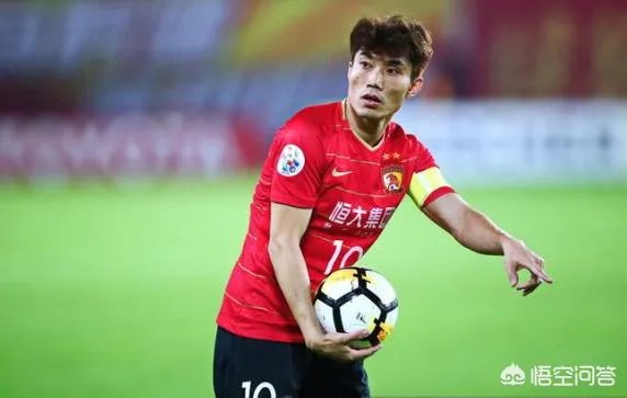 恒大38岁老将郑智送出世界级妙传,就连央视解说也被征服感叹!你怎么看?