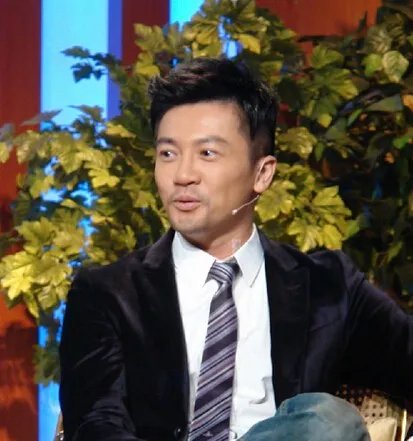 非常静距离秦岚苏有朋出席 秦被曝爱情事业两得意