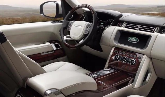 路虎揽胜到底有什么魅力,为什么这么多人喜欢?