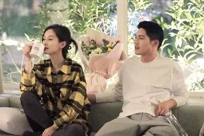 王子文和男友的感情状况如何？