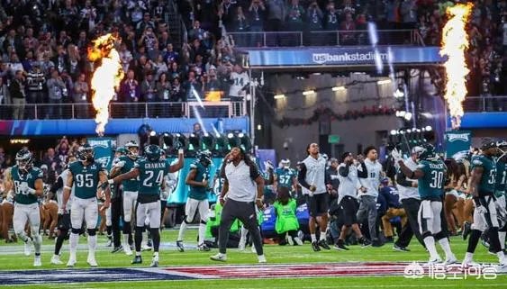 美国职业橄榄球赛叫什么？