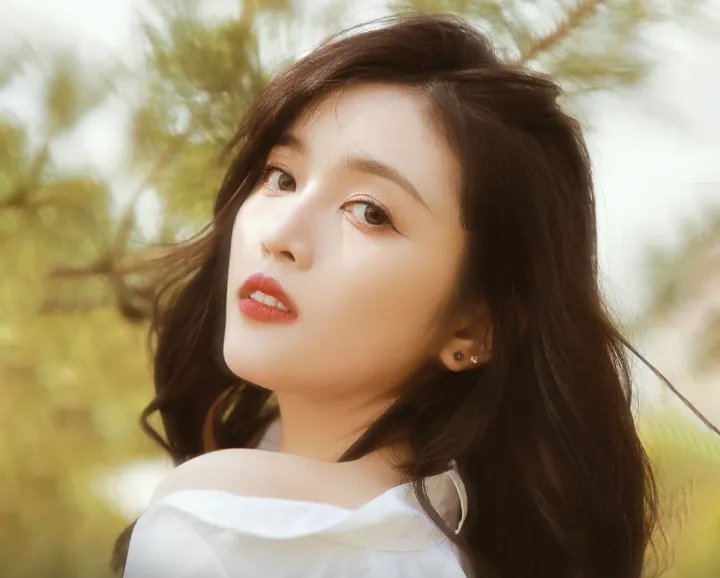 吴宣仪回应素颜被吐槽,网友对女明星的恶意为何总是那么大?