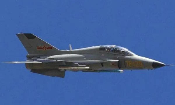 同班17人被空军录取,空军录取难吗?