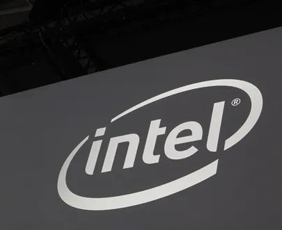 英特尔股价为什么暴跌?