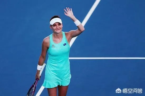 女子网球前世界第二名拉德万斯卡宣布退役,如何评价这位波兰女名将?