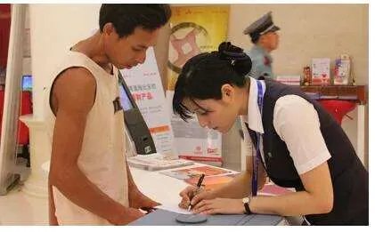 罗志祥妈妈发声怒斥周杨青，称其“毁了罗志祥，毁了他一年两三亿的钱途”是否太毁三观？