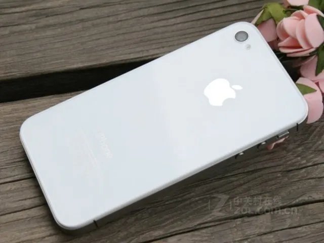 iPhone4S打折促销 苹果6价格还是太高