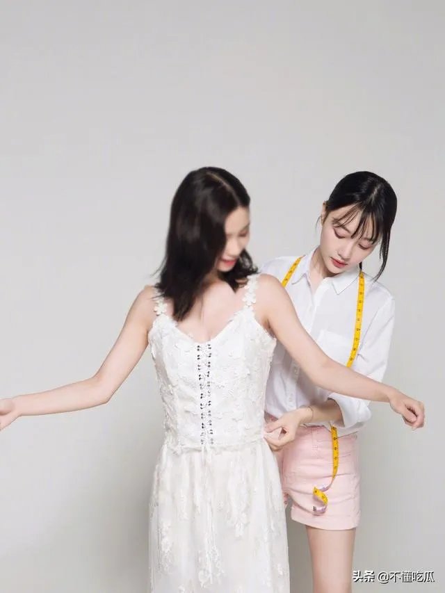 李小璐淘宝店日销10万,为何明星从“带货”转“卖货”?