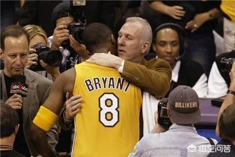 科比发推特慰问波波维奇，小卡为何无任何表示？