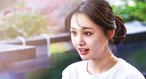 新进展！郑爽被曝已与孩子通视频，第一句话便落泪，你知道她说了什么吗？