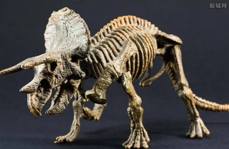 恐龙化石多少钱 最高竟可卖1000万？