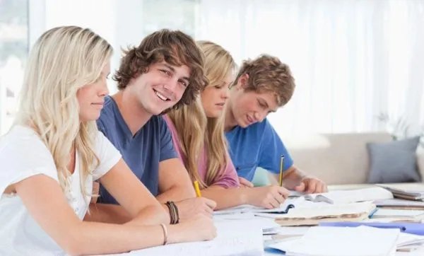 毕业论文查重率如何算的？ 包括题目吗？