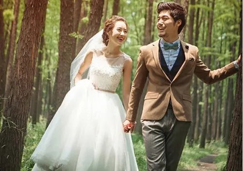 婚纱照男士发型图片  婚纱照男的剪什么发型