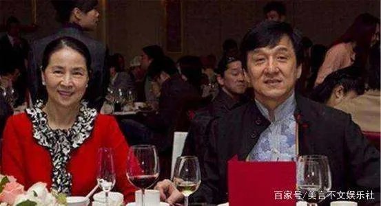 林凤娇深爱成龙这么多年，背后为何全是泪水？