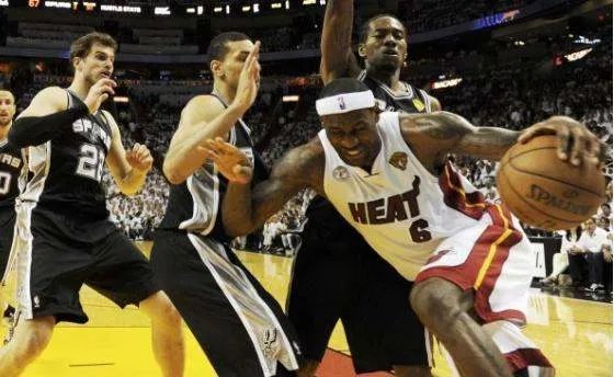 14年热火和马刺阵容都没大变，为何热火却遭到吊打？