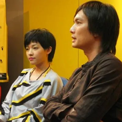 李泉和范晓萱合作过吗？  上海演唱会两人配合默契