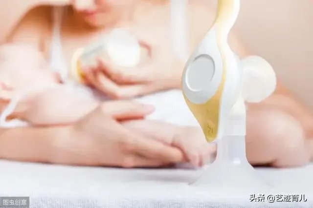 哺乳期妈妈涨奶挤奶的时候宝宝都很快就醒来是怎么回事