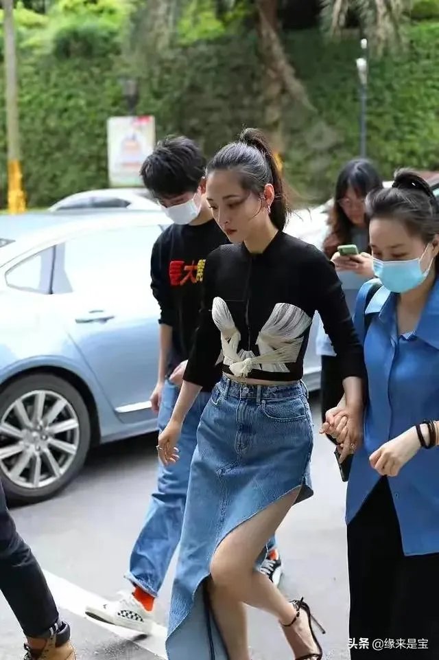 赵丽颖与冯绍峰会因为什么原因离婚？