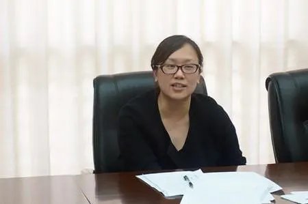 分配工作23年未等到上班通知，造成此现象的原因是什么？